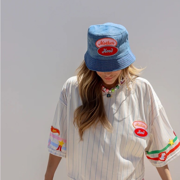 Kaxi Co. MOTHERHOOD BUCKET HAT SOLD OUT - Picture 1 of 2